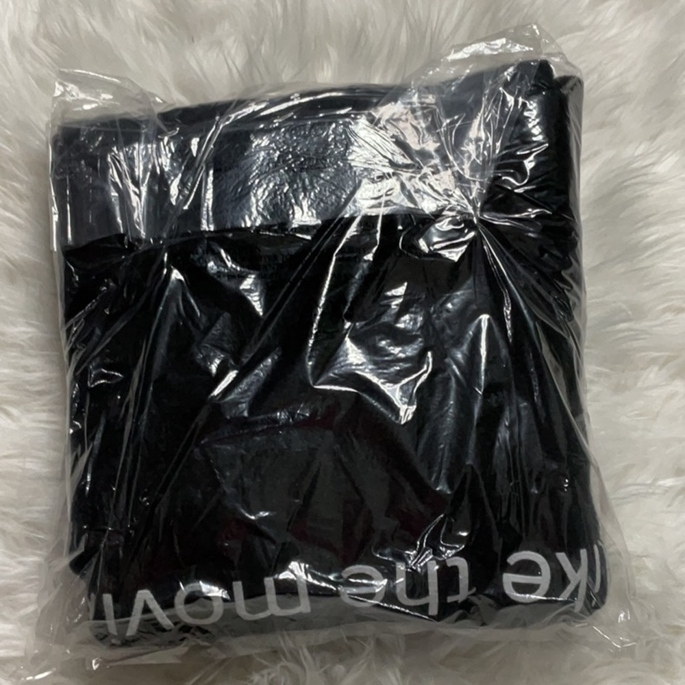 Daydream Nation LA Real Like the Movies Fleece Sweathshirt - Picture 5 of 5
